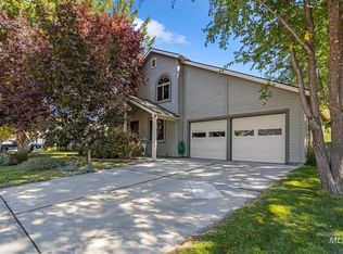 6406 N Portsmouth Ave, Boise, ID 83714