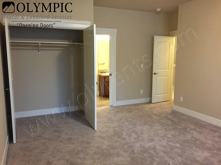 1543 Bellerive Way SE — Photo 11