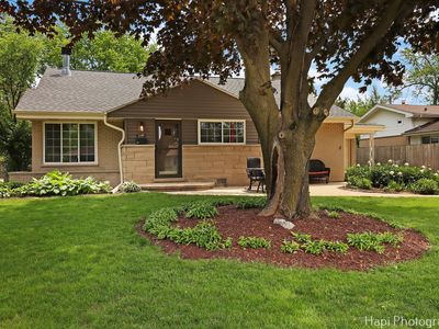1129 Longmeadow Dr, Glenview, IL, 60025