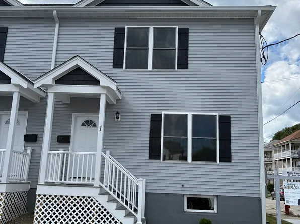 184 Avenue C Floor 1, Woonsocket, RI 02895