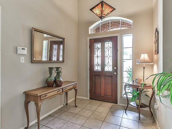 4th image of 4003 Creek Hollow Ln