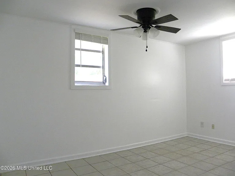 11447 Summer Lane Rd — Photo 15