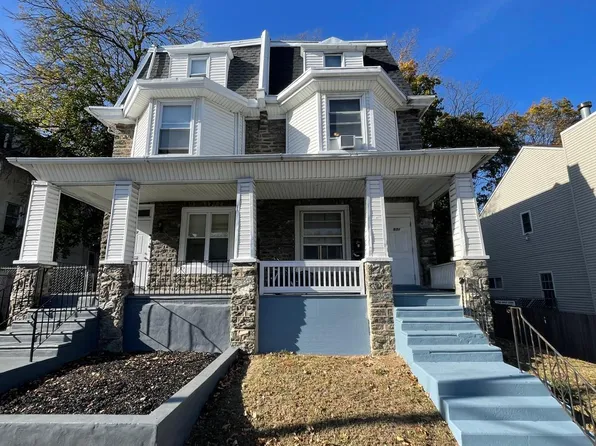 531 E Brinton St, Philadelphia, PA 19144