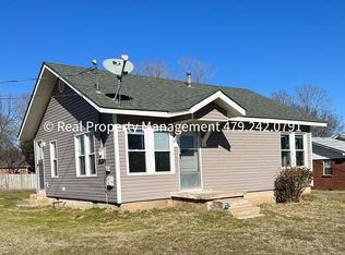 416 W Elm St, Greenwood, AR 72936