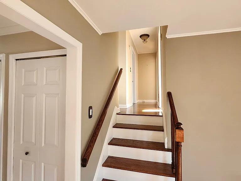 827 Savitt Pl — Photo 10