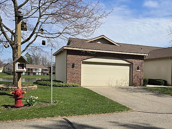 2nd image of 7044 Springtree Ln SW