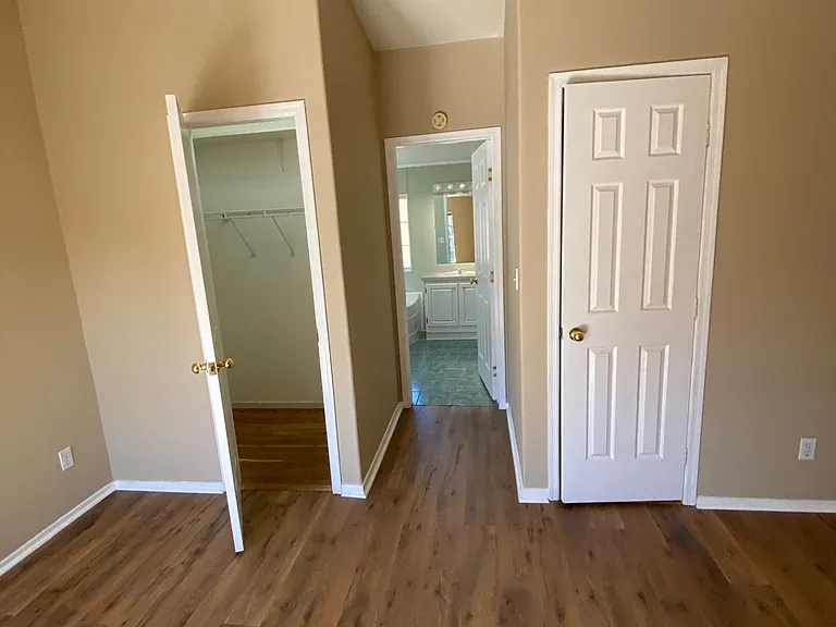 23 McCormick Rd — Photo 20
