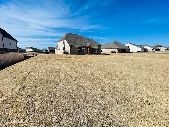 2nd image of 3924 McElroy Farms Dr