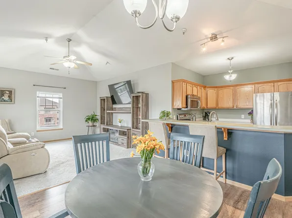 101 Metro Ter Unit 302, Madison, WI 53718