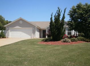 605 Marigold Ln, Locust Grove, GA 30248