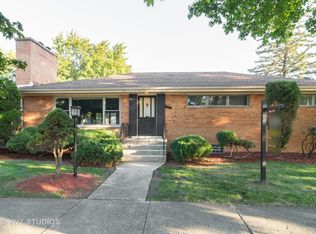 1858 Norfolk Ave, Westchester, IL 60154
