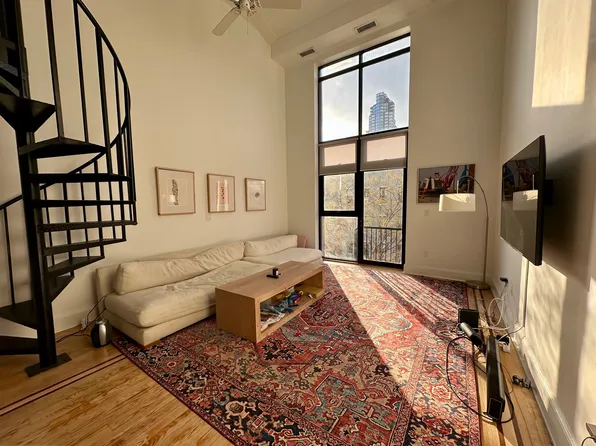 214 Franklin Street image 1 of 10