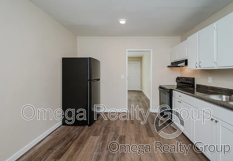 14 E Clay St — Photo 13