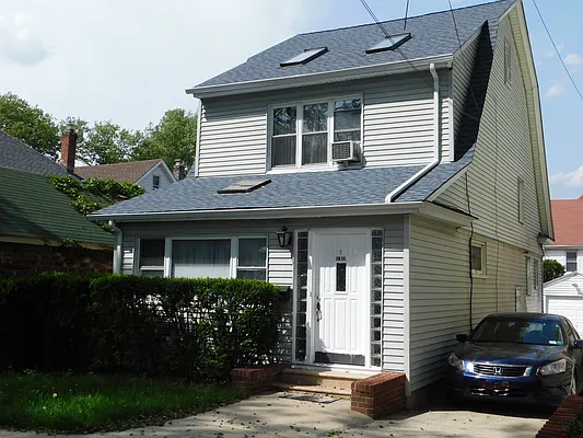 Rented by Expert Realty | media 1