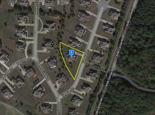 1111 Venetian Ln, Hampton, GA 30228