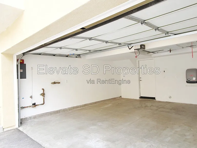 2886 C St — Photo 18