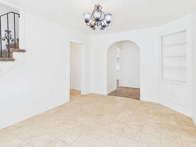701 Sunset Ter — Photo 8
