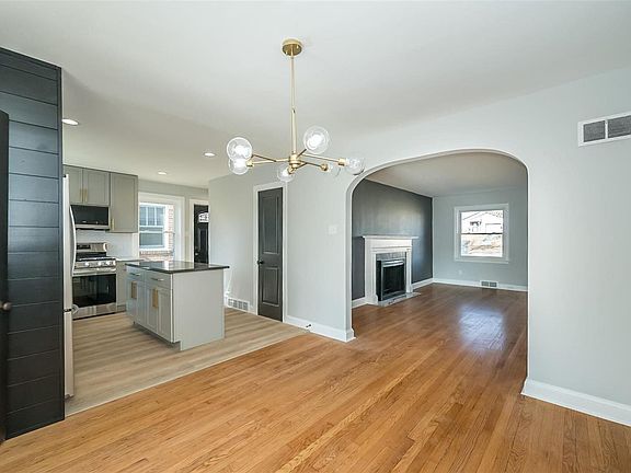 4th image of 7350 Trenton Ave