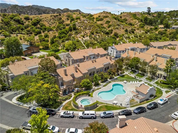 25511 Schubert Cir #142-B, Stevenson Ranch, CA 91381