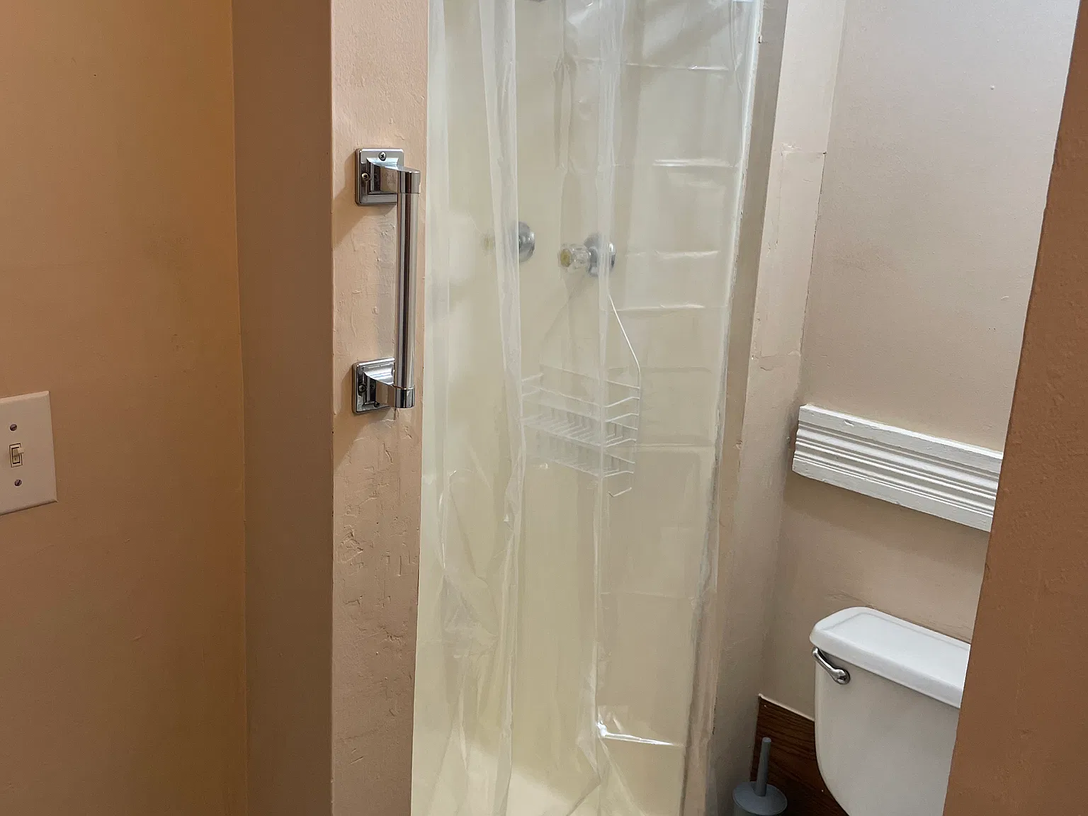 Studio, 190 sqft, $475 — Photo 4