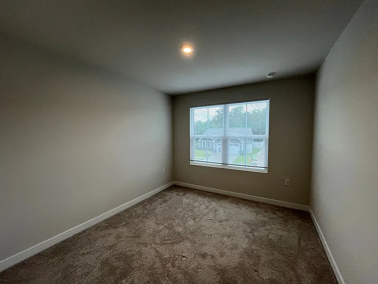 4184 Farmfield Dr — Photo 23