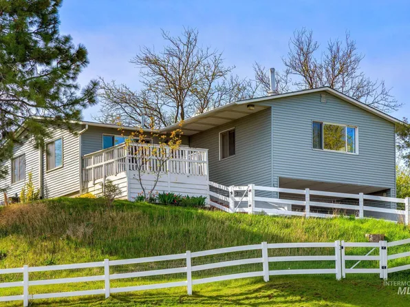 6621 E Willow Ave, Nampa, ID 83687