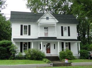 218 E Jefferies St, Gaffney, SC 29340