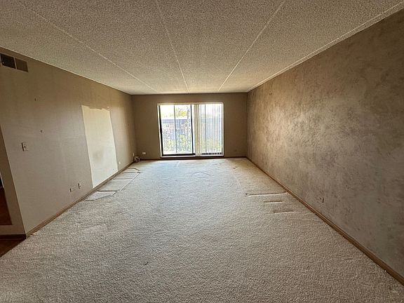 2nd image of 9346 Landings Ln Unit 206