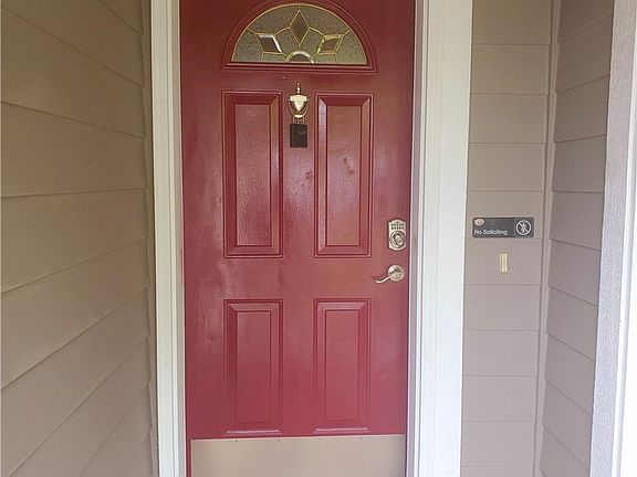 2nd image of 6813 11th Ave NE