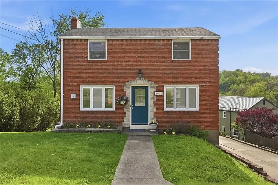 3 bed, 1188 sqft, $1,850 — Photo 1