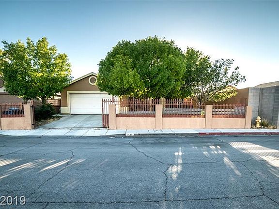 2nd image of 2147 Heroic Hills Ln