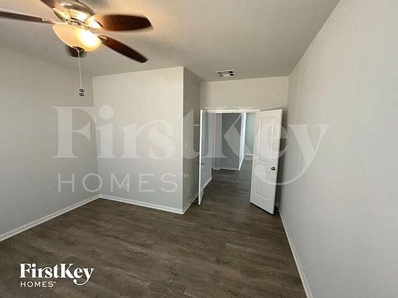 4th image of 1007 Brahma Cir