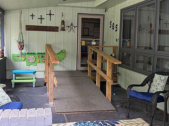 2nd image of 565 Parkway Ave