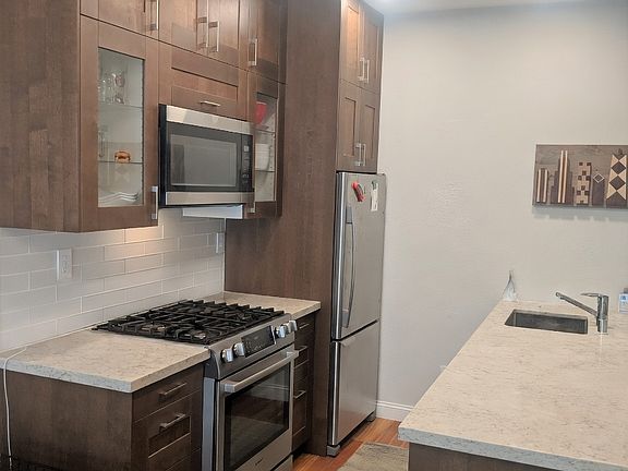 3rd image of 370 Fillmore St APT 2