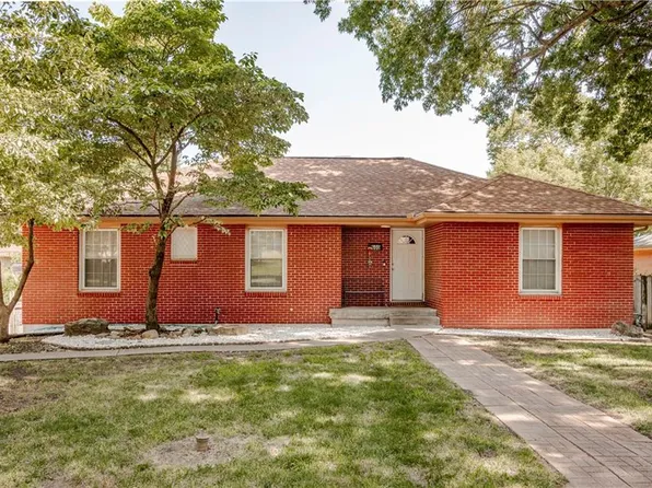 600 E Linwood Ter, Independence, MO 64055
