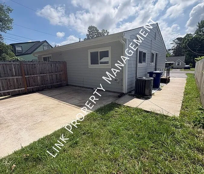 123 Sequoia Dr #A — Photo 18