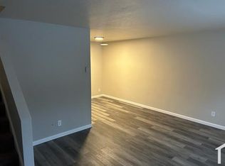 18140 Euclid Ave #6, Cleveland, OH 44112