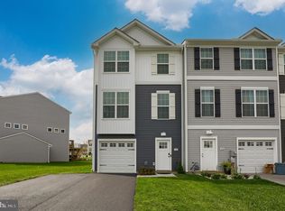 518 Charles Ave, Hanover, PA 17331