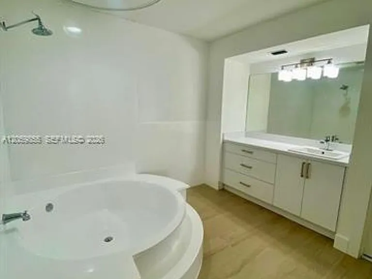 6544 SW 114th Pl #Townhouse B76 — Photo 7