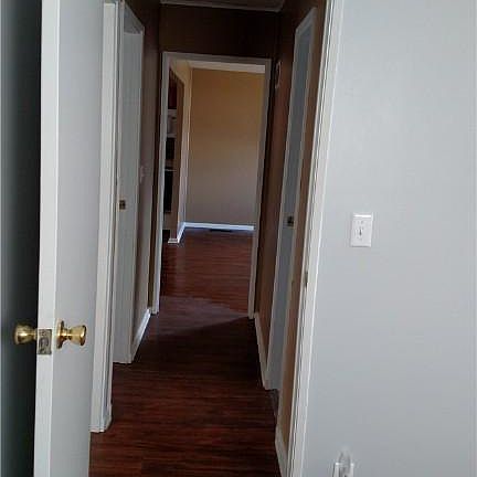 4th image of 30 Twin Dr