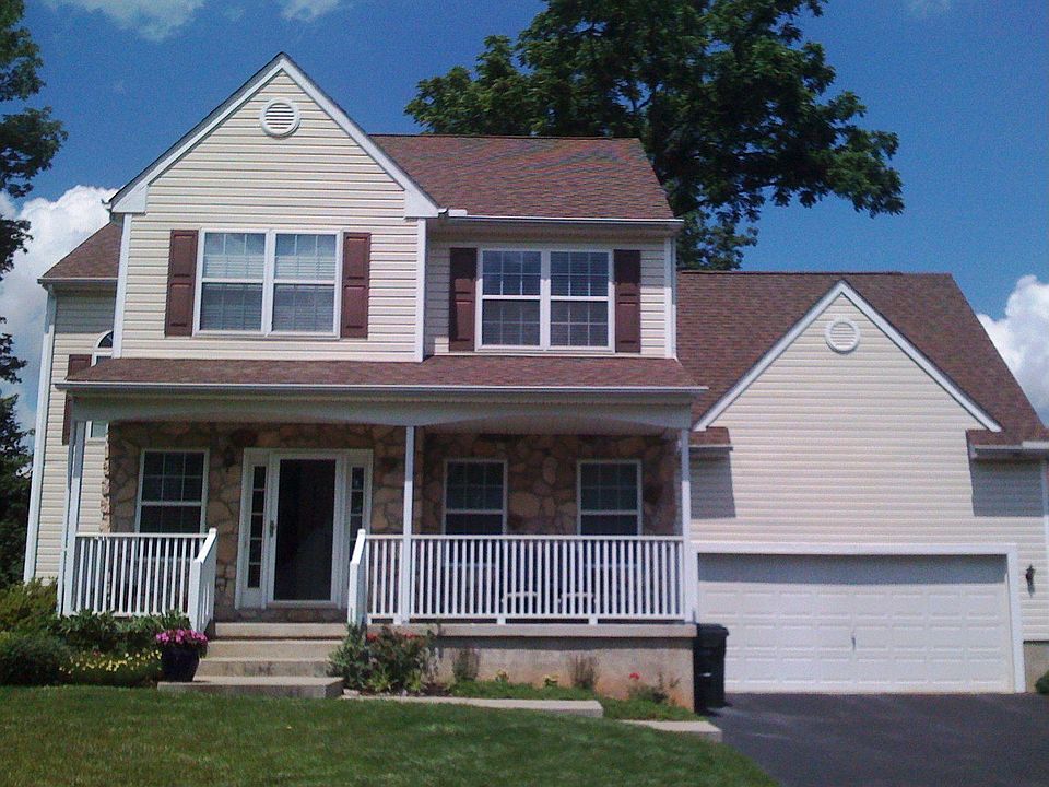 1st image of 1008 Sweet Cherry Ct