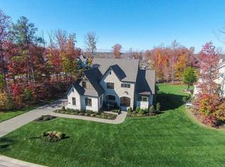 1978 Farnborough Dr, Midlothian, VA 23112