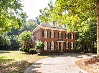 5521 Breamore Cir, Raleigh, NC 27615