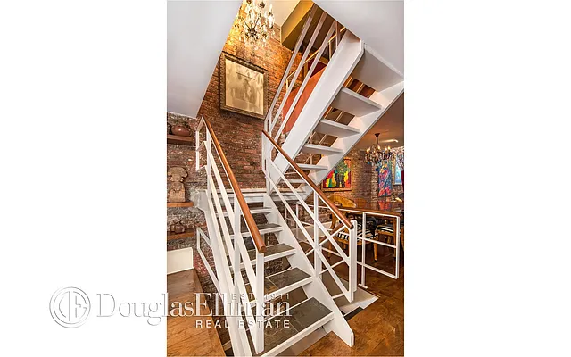 Sold by Douglas Elliman | media 20