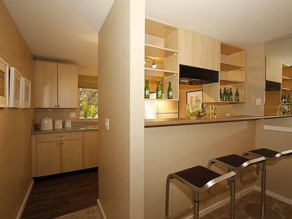 5th image of 12640 NE 144th St APT C104