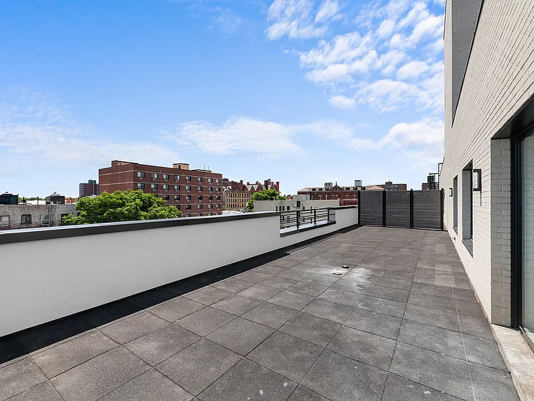 2321 Belmont Ave #7A — Photo 16