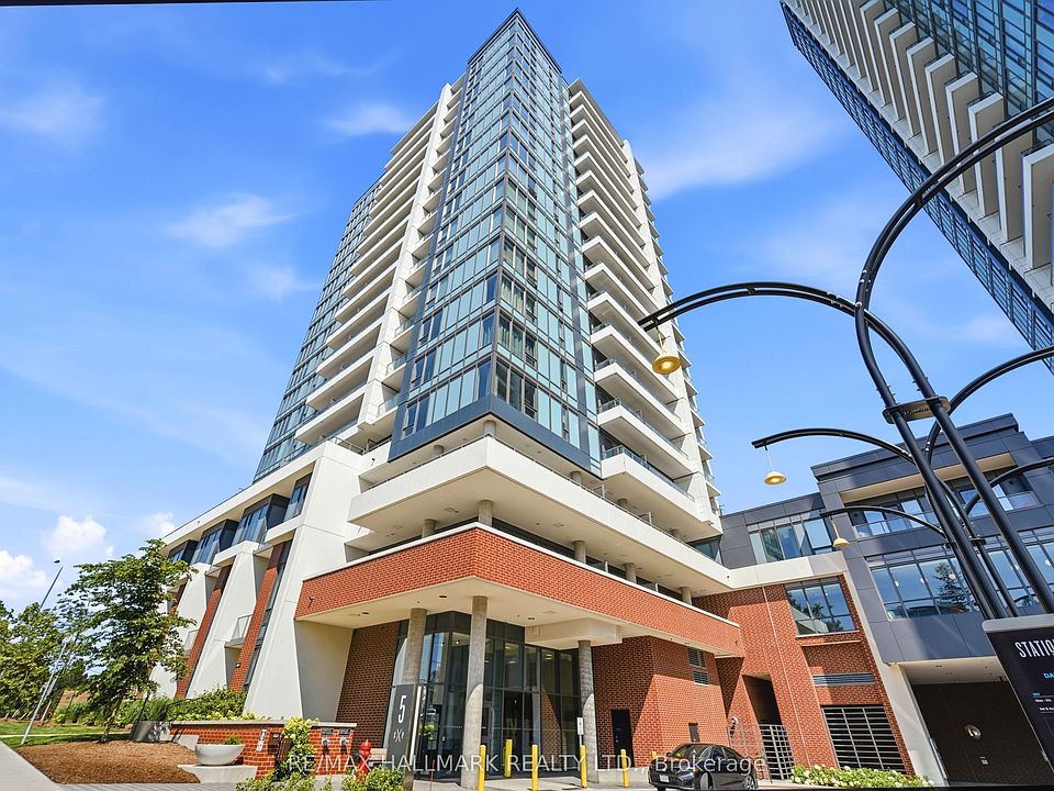 1st image of 5 Wellington St S #1406