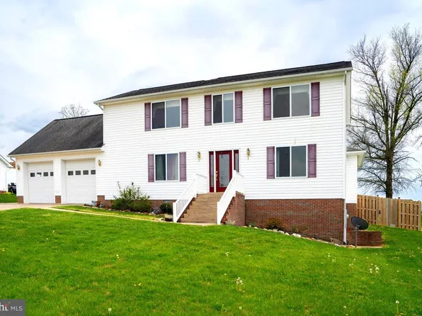 5 Deerfield Dr, Luray, VA 22835