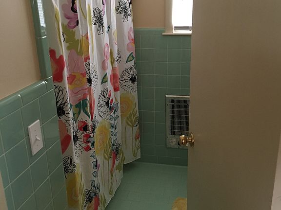 4th image of 2503 Oakland Ave
