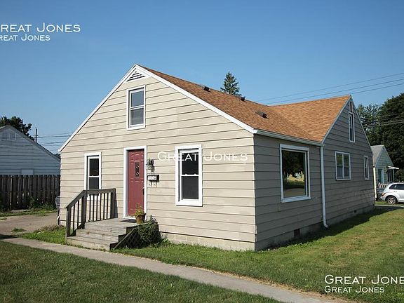 5th image of 1016 1/2 N Harrison St